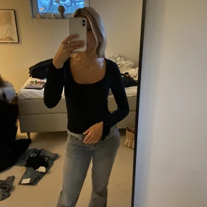 Tröja med slitsärm  - Söljer denna tröja från Gina Tricot med slitsärm