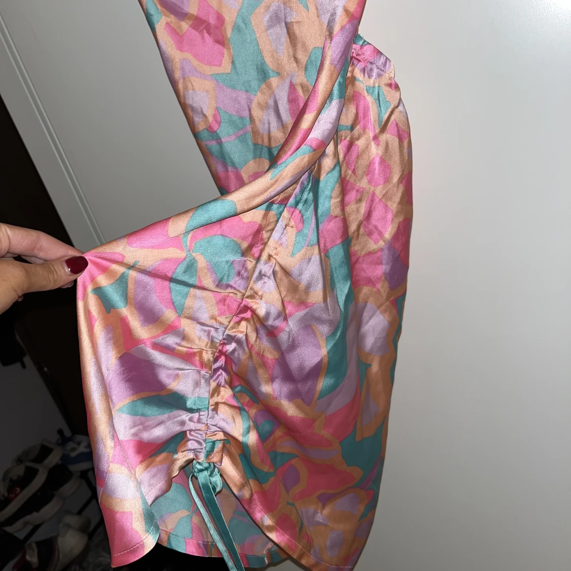 Färgglad klänning  - 91