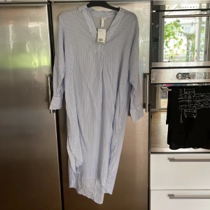 Klänning - Shortklännkng