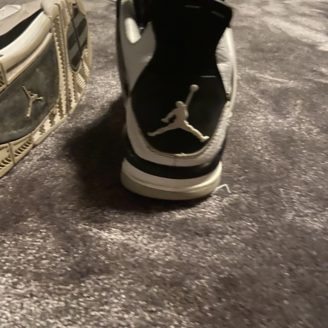 Jordan 4 military black  - 91