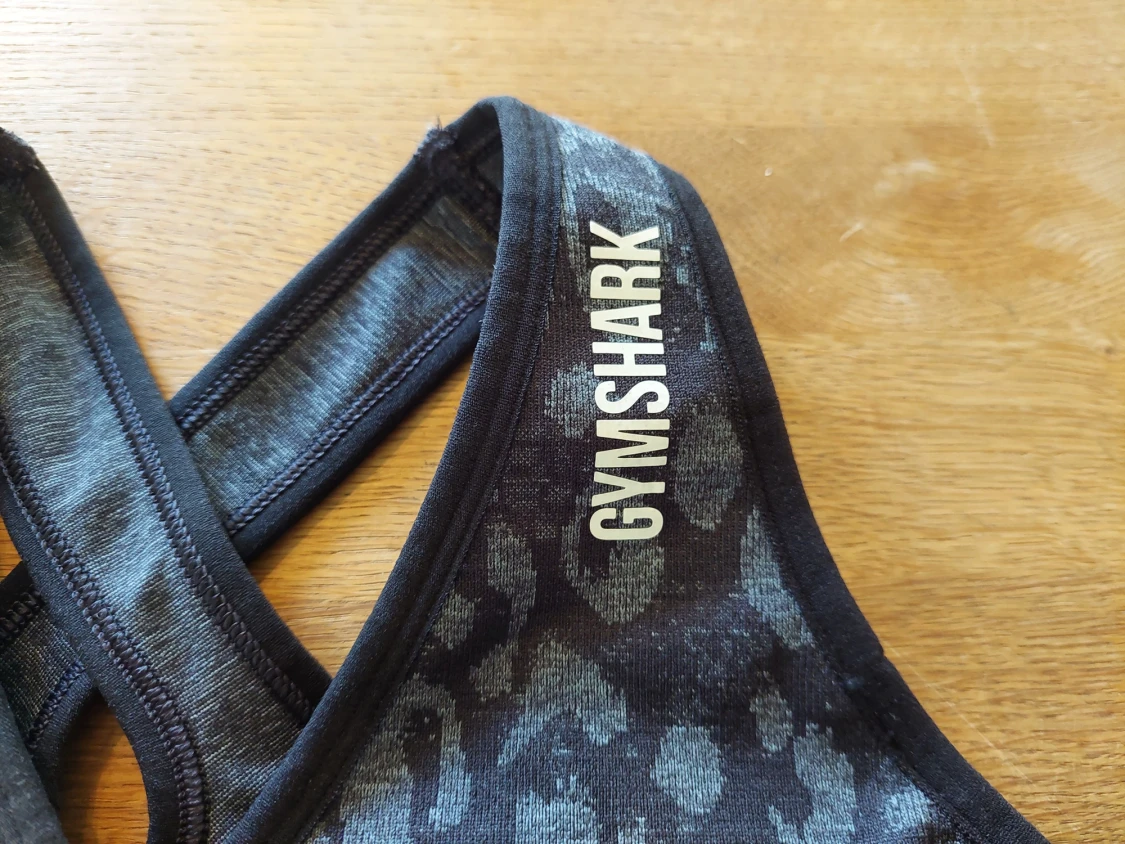 Gymshark camo sport bh, svart/grå - 90