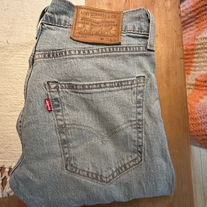 Levis jeans  - Levis jeans. I bra skick! 