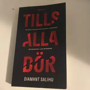 Läst ut boken så den kommer inte till mycket användning längre.  As intressant om du skulle vilja få en inblick i gängkriminaliteten i Stockholm! Väldigt omtalad bok 