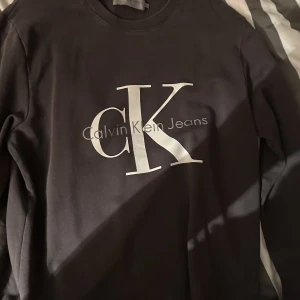 Calvin Klein  - Skick 9/10 knappt använd