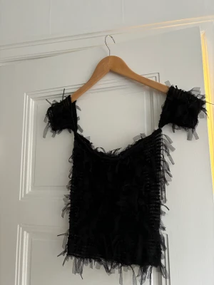 Topp - Svart topp, italienskt märke.