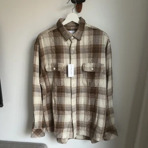 Skjortjacka oversize - Oanvänd prislapp kvar