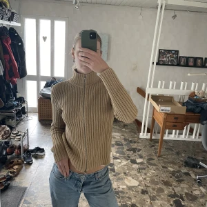 Zip tröja  - Snygg zip tröja från Ralph lauren,   Köpare står för frakt 