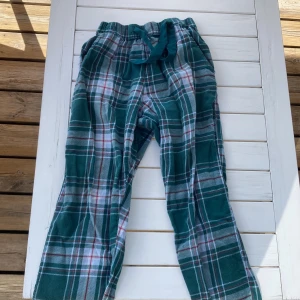 Pyjamas byxor - Helt ok skick, xs, stocholmstil