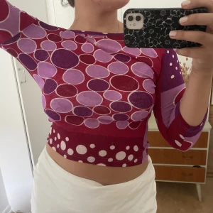 Cool mesh topp - Cool rosa mönstrad mesh topp 