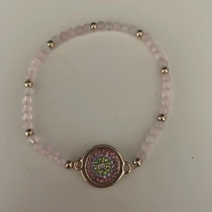 Armband - För liten för min tjocka vrist 😂men om du är mindre (typ storlek M eller mindre) då passar den nog dig.