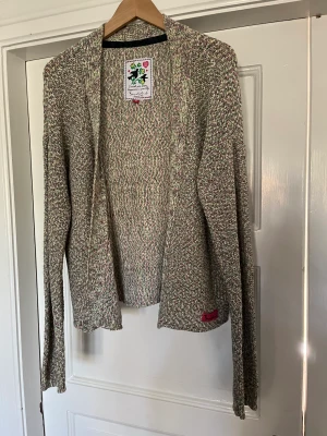 Kofta - Stor i storleken.