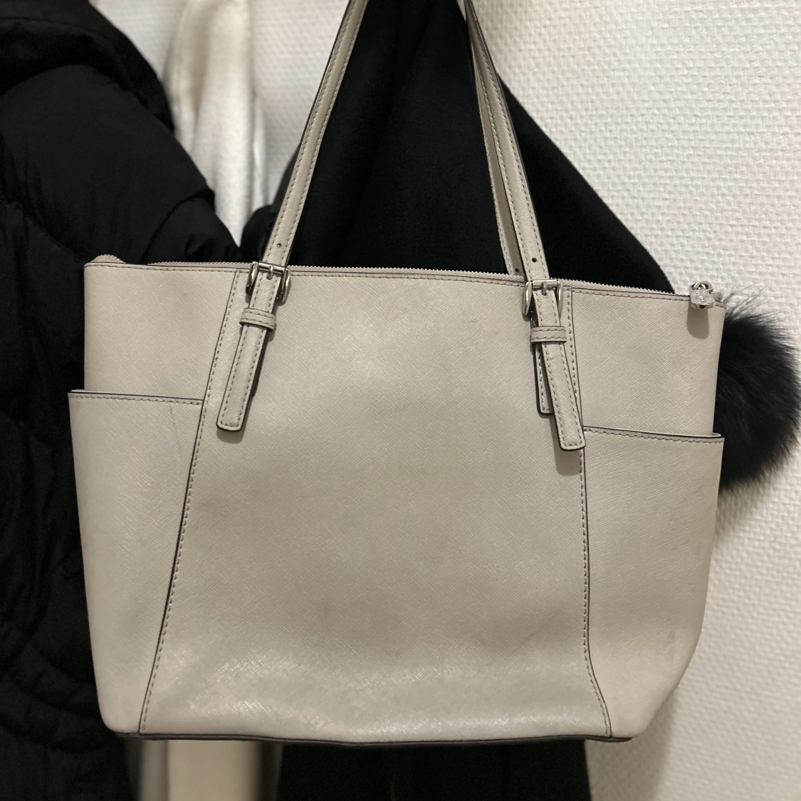 Michael Kors väska  - 90