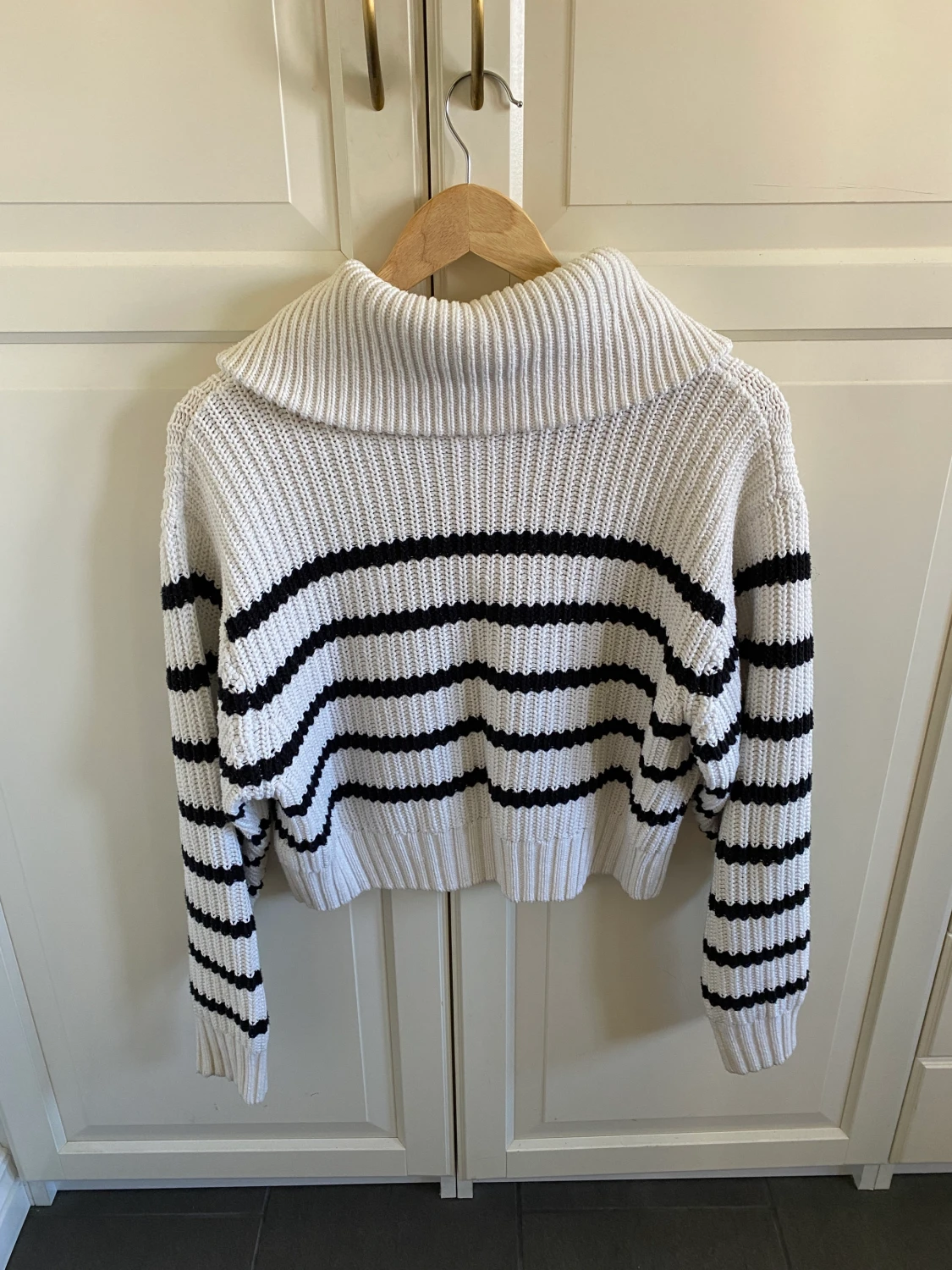 Randig zip tröja GinaTricot  - 90