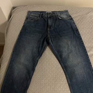 Snygga oanvändba jeans y2k