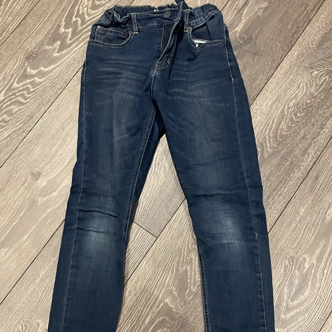 Två par mörkblå jeans 146/152 - 90