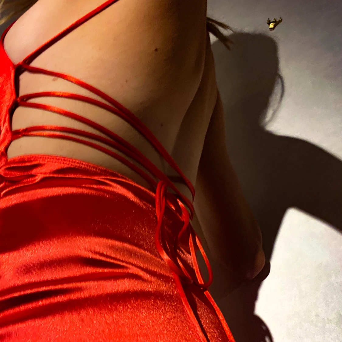 Röd snygg klänning  - 90