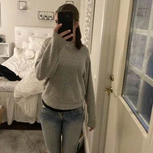 Stickad tröja - Kommer inte till användning! Super fin och mjuk, inga defekter💗💗