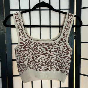 Topp - Topp från Shein.💓