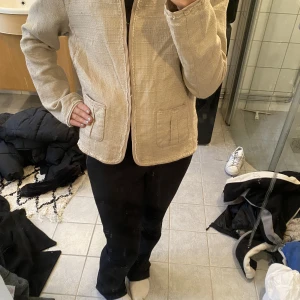 Jacka - Så fin jacka köpt second hand! 250kr