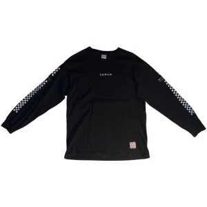 LONGSLEEVE - Svart longsleeve med vitt tryck från 40s & shorties. Använd men i bra skick! 