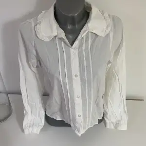 Vintage vit skjorta 🤍