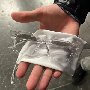 Chimi 04 grå clear - Chimis perfekta för allting 