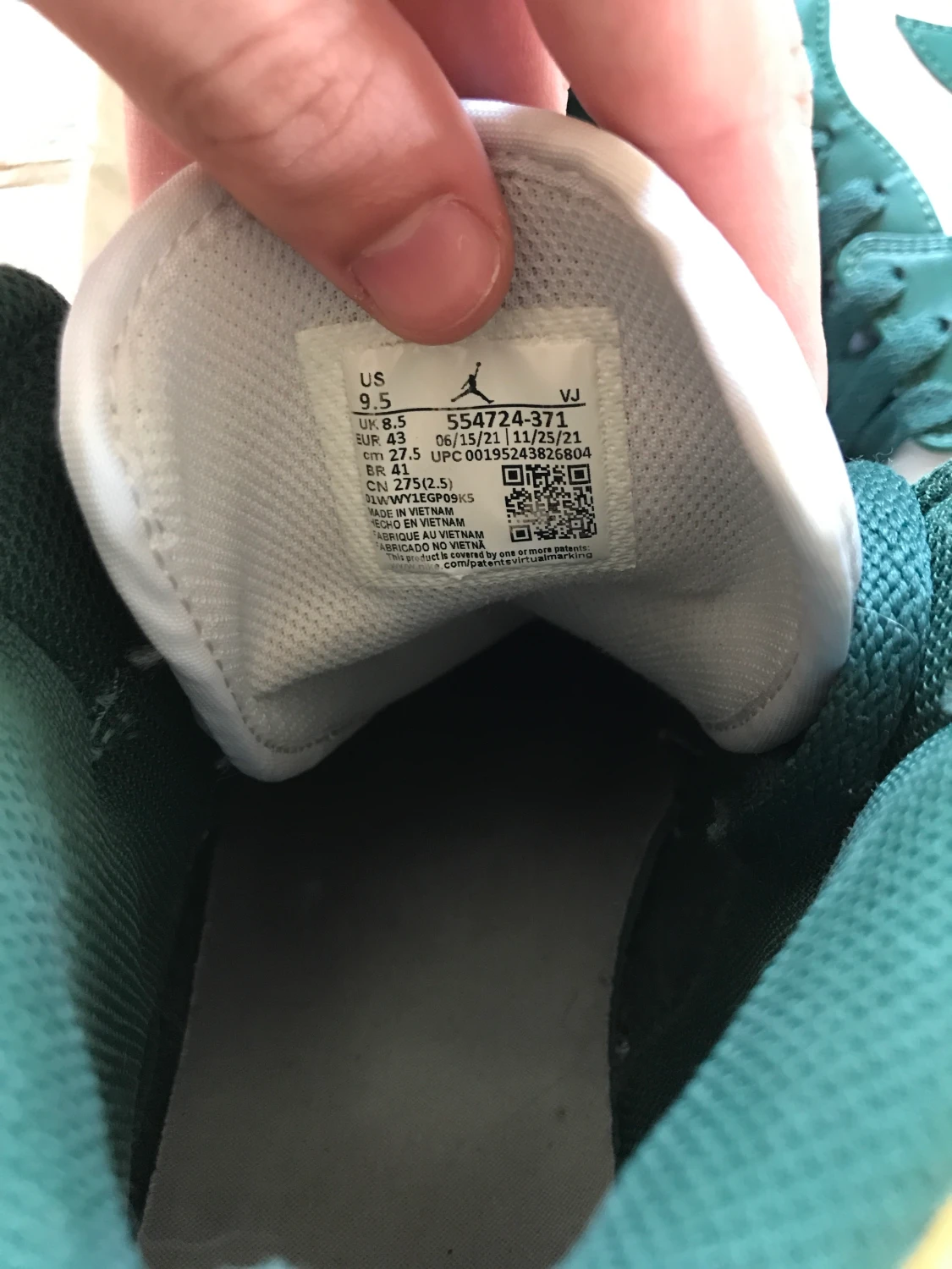 Air Jordan 1 Mid Sonics - 90