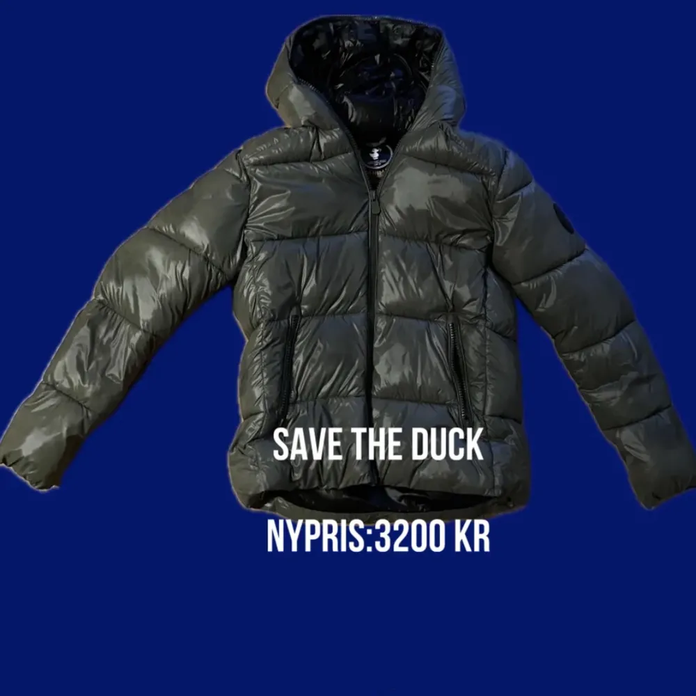 En fet save the duck vinter jacka använd ett fåtal exempel, storlek M passar folk runt 180 - 188, köptes förra vintern för 3200 kr. Ända strlk M på hela internetet som är till salu. Dma för mer frågor. Jackor.