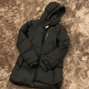 Vinterjacka  - Väldigt bra skick.  