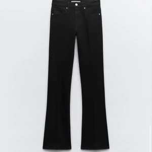 Zara jeans - Zara jeans bootcut ❤️Skriv privat för fler bilder (nypris 399)