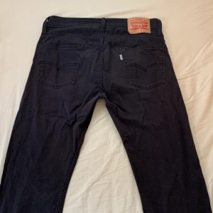 Levi’s jeans svart  - W 30 L 30