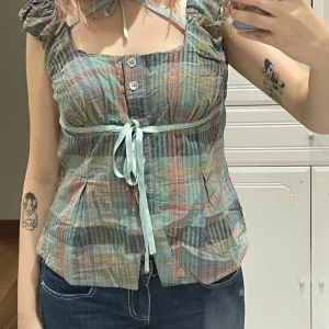 Super söt linne  - Ett jätte gulligt linne i jätte bra skick inga fläckar eller skador! 