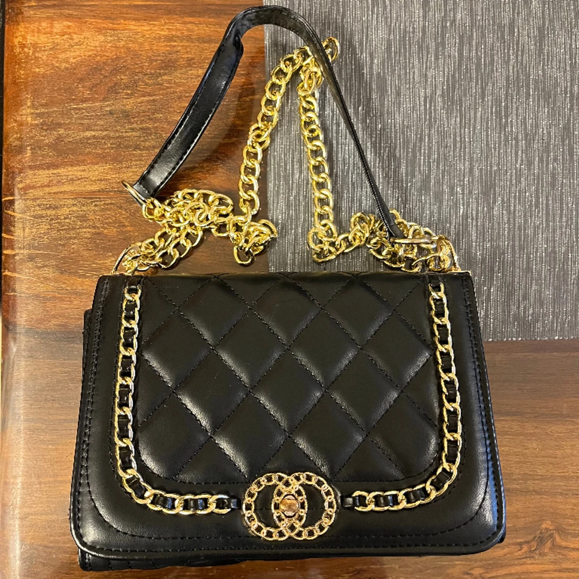 Svart väska ✨ - 90