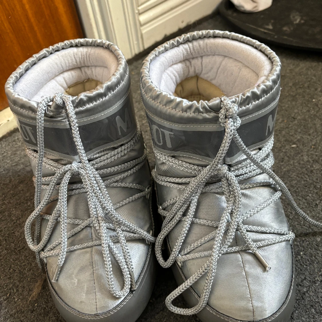 Moonboots