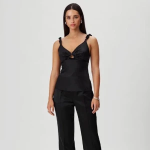 Adoore Nimes linne - Storlek 34