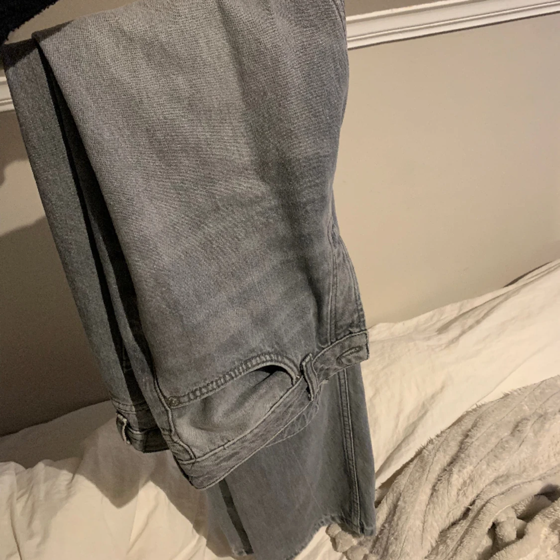 Lågmidjade gråa jeans  - 91