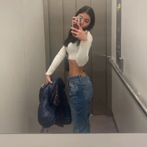 baggy jeans, low  - vill sälja de för att jag kommer inte använda de längre, priset kan diskuteras 