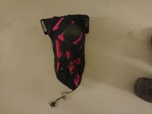 Skydd - Rullskridskor skydd nya