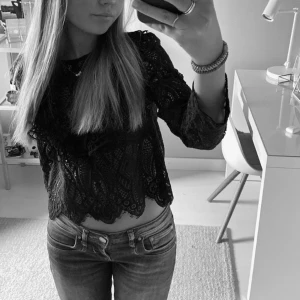 Zara tröja - Köptes i höstas💗 Använt fåtal gånger💗💗