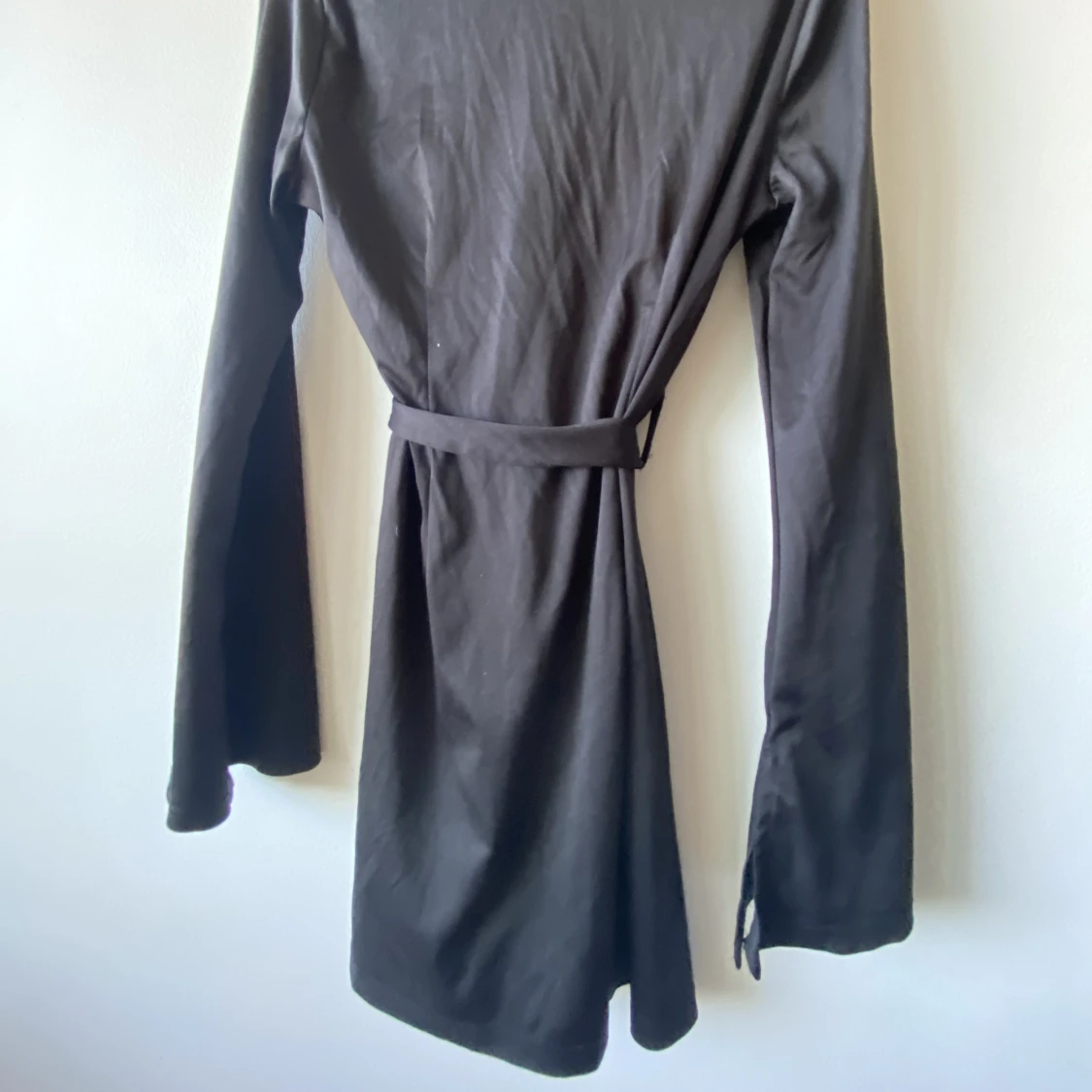 Svart kort klänning - 91