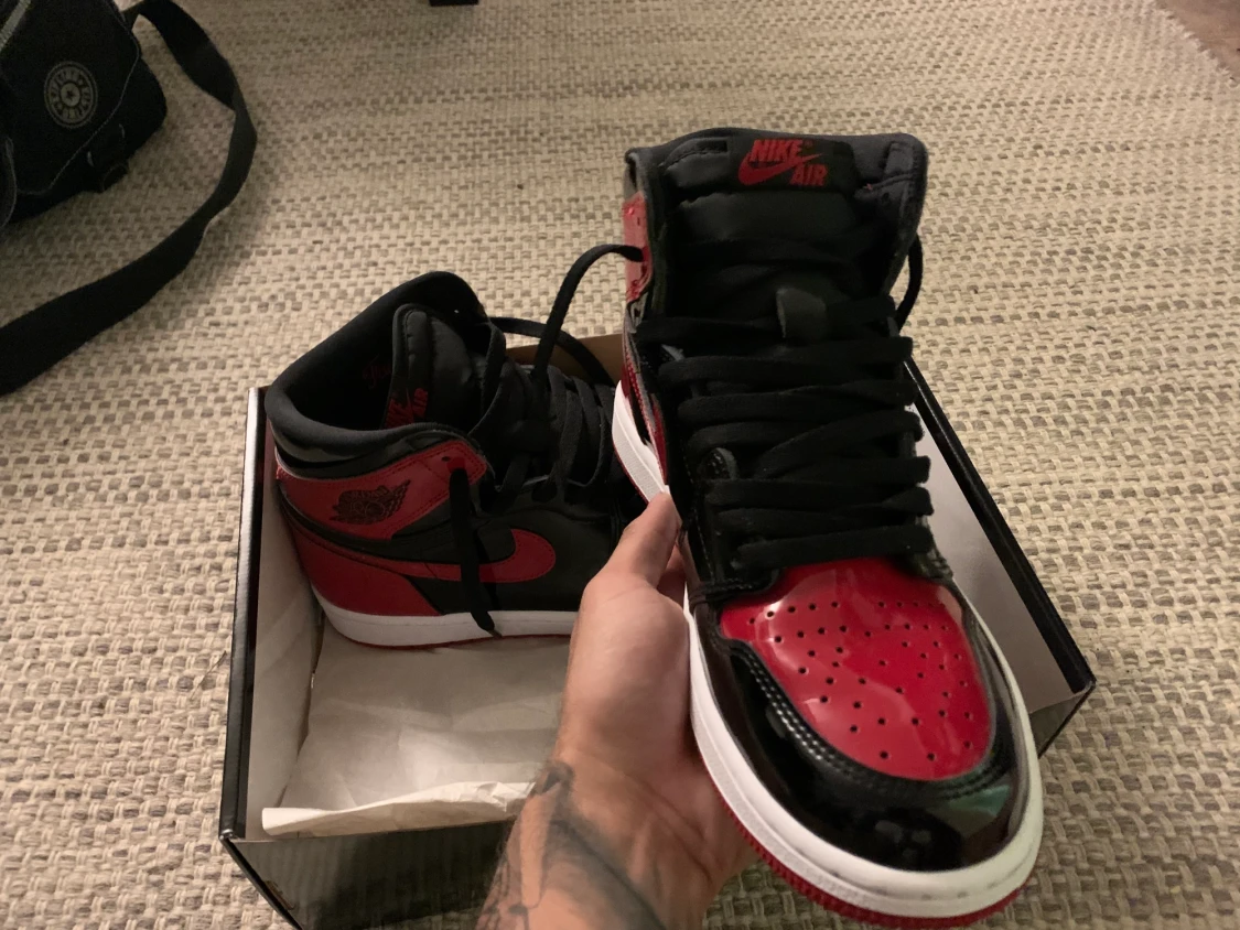 Jordan 1 Patent Breds - 90