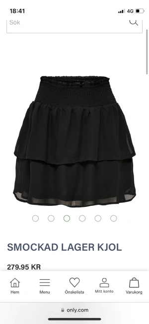 Svart Volangkjol - Säljer min jättefina volangkjol från only då den inte kommer till användning längre. Knappt använt så väldigt bra skick💕