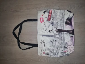 Vintage Väska  - Jatte fin och oanvänd Vintage Väska