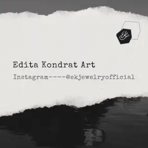 Originella handgjorda smycken som passar till vardag 🖤Du kan stå ut från mängden!!!  För mig betyder kreativitet frihet-Edita Kondrat🤗