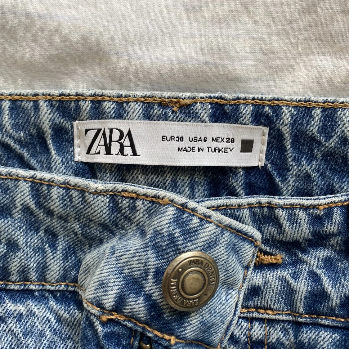 Zara jeans  - 90