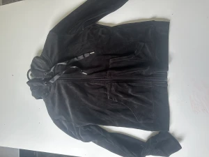 Zip up tröja - Tunnare kofta från Ginatricot  