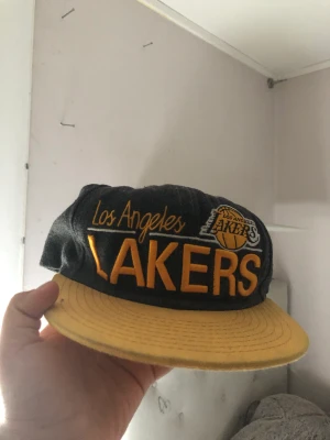 La lakers keps - La lakers basket keps fint skick