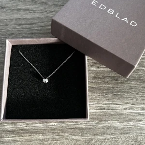Edblad halsband - Ett Edblads halsband som inte används tyvärr💘