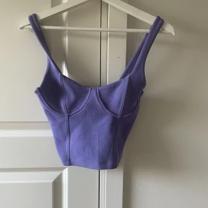 Zara linne - Snyggt linne från zara som passar både till fest och vardag 🔥 använd ett fåtal gånger och är i gott skick!