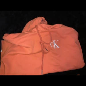 Hoodie  - 2 FÖR 1  CK Fin kvalite hoodie
